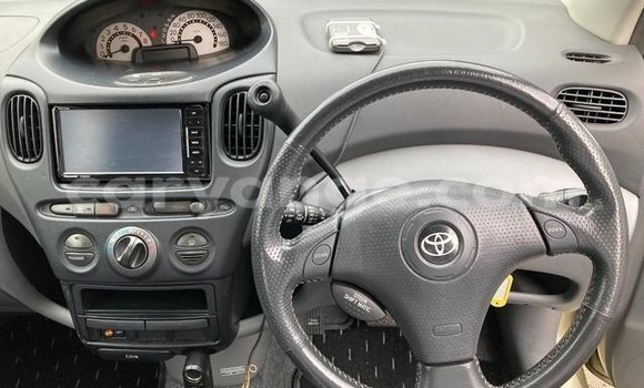 Buy Used Toyota FunCargo Silver Car in Walvis Bay in Namibia Buy Used Toyota FunCargo Silver Car in Walvis Bay in Namibia