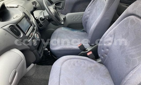 Buy Used Toyota FunCargo Silver Car in Walvis Bay in Namibia Buy Used Toyota FunCargo Silver Car in Walvis Bay in Namibia