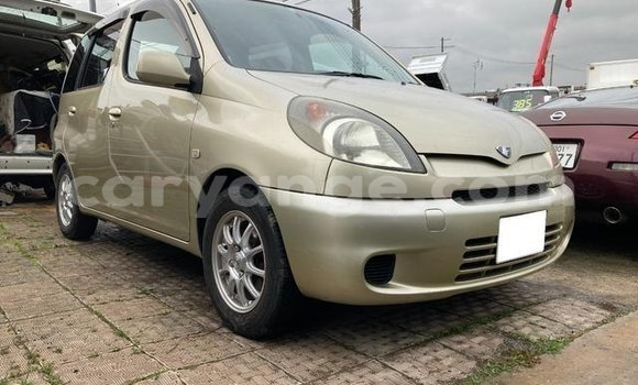 Buy Used Toyota FunCargo Silver Car in Walvis Bay in Namibia Buy Used Toyota FunCargo Silver Car in Walvis Bay in Namibia