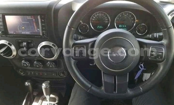 Buy Used Jeep Wrangler White Car in Henties Bay in Erongo Buy Used Jeep Wrangler White Car in Henties Bay in Erongo