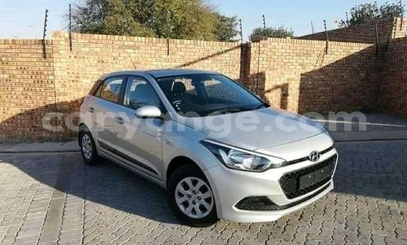 Buy Used Hyundai I20 Silver Car in Keetmanshoop in Namibia
