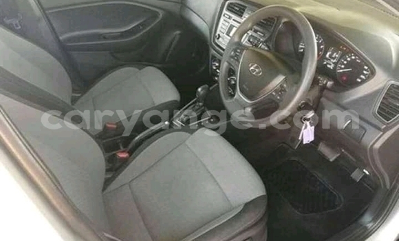 Buy Used Hyundai I20 Silver Car in Keetmanshoop in Namibia Buy Used Hyundai I20 Silver Car in Keetmanshoop in Namibia