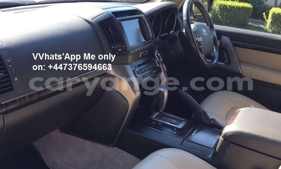 Acheter Occasion Voiture Toyota Land Cruiser Blanc à Windhoek, Namibie Acheter Occasion Voiture Toyota Land Cruiser Blanc à Windhoek, Namibie