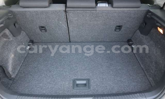 Acheter Occasion Voiture Volkswagen Polo Gris à Walvis Bay, Namibie Acheter Occasion Voiture Volkswagen Polo Gris à Walvis Bay, Namibie