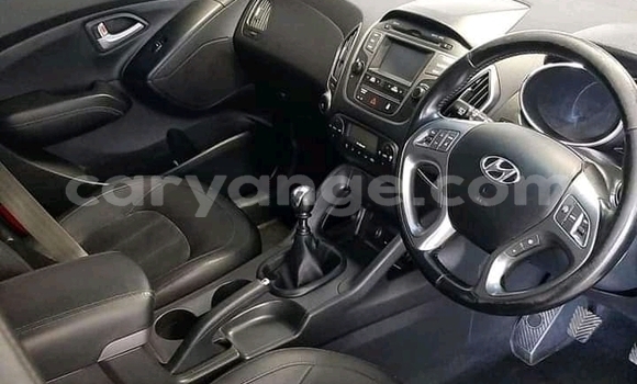 Buy Used Hyundai Ix35 Blue Car in Windhoek in Namibia Buy Used Hyundai Ix35 Blue Car in Windhoek in Namibia