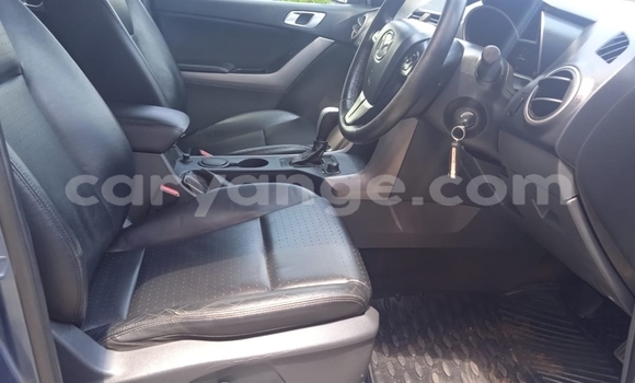 Acheter Occasion Voiture Mazda BT-50 Gris à Grootfontein, Namibie Acheter Occasion Voiture Mazda BT-50 Gris à Grootfontein, Namibie