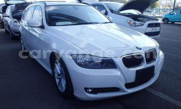 Acheter Occasion Voiture BMW 3–Series Blanc à Walvis Bay, Namibie Acheter Occasion Voiture BMW 3–Series Blanc à Walvis Bay, Namibie