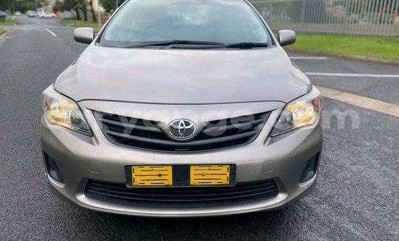 Acheter Occasion Voiture Toyota Corolla Gris à Grootfontein, Namibie Acheter Occasion Voiture Toyota Corolla Gris à Grootfontein, Namibie