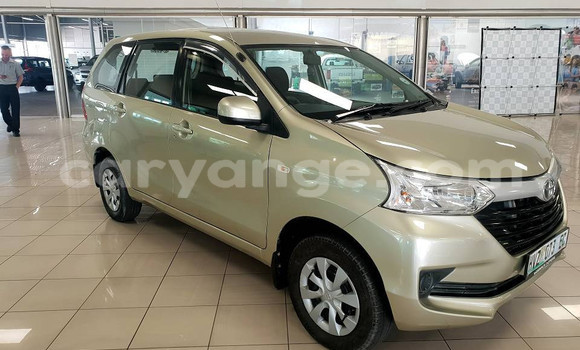 Acheter Occasion Voiture Toyota Avanza Blanc à Aranos, Hardap Acheter Occasion Voiture Toyota Avanza Blanc à Aranos, Hardap