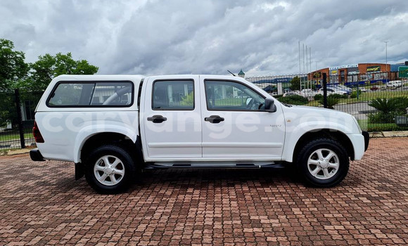 Buy Used Isuzu KB White Car in Arandis in Kunene Buy Used Isuzu KB White Car in Arandis in Kunene