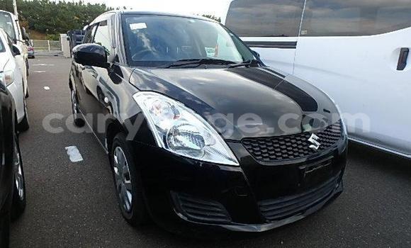 Acheter Occasion Voiture Suzuki Swift Noir à Walvis Bay, Namibie Acheter Occasion Voiture Suzuki Swift Noir à Walvis Bay, Namibie