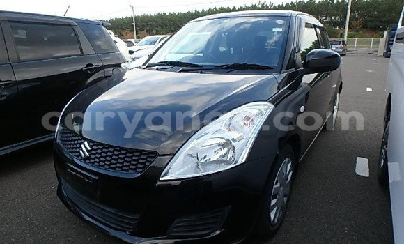 Acheter Occasion Voiture Suzuki Swift Noir à Walvis Bay, Namibie Acheter Occasion Voiture Suzuki Swift Noir à Walvis Bay, Namibie
