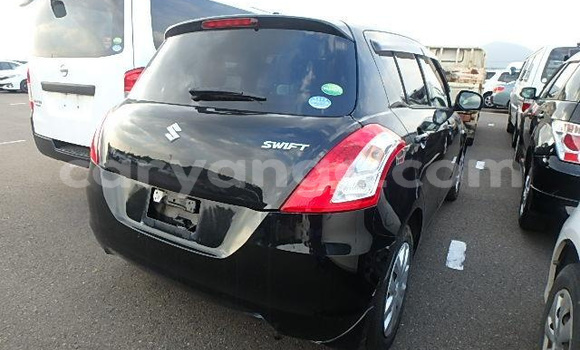 Acheter Occasion Voiture Suzuki Swift Noir à Walvis Bay, Namibie Acheter Occasion Voiture Suzuki Swift Noir à Walvis Bay, Namibie