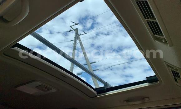 Acheter Occasion Voiture Toyota Granvia Blanc à Windhoek, Namibie Acheter Occasion Voiture Toyota Granvia Blanc à Windhoek, Namibie