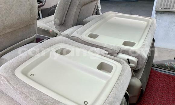 Acheter Occasion Voiture Toyota Granvia Blanc à Windhoek, Namibie Acheter Occasion Voiture Toyota Granvia Blanc à Windhoek, Namibie