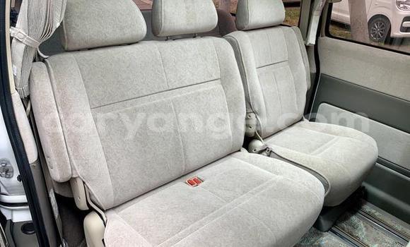 Acheter Occasion Voiture Toyota Granvia Blanc à Windhoek, Namibie Acheter Occasion Voiture Toyota Granvia Blanc à Windhoek, Namibie