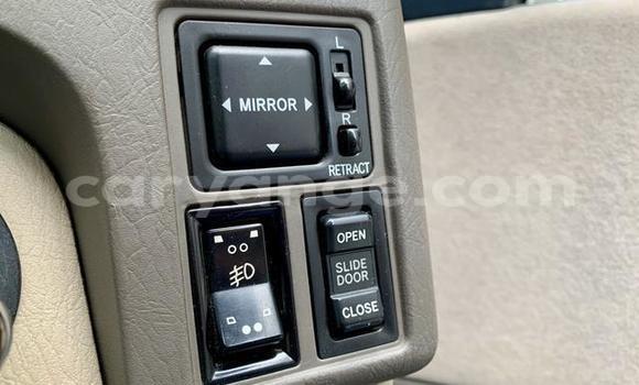 Acheter Occasion Voiture Toyota Granvia Blanc à Windhoek, Namibie Acheter Occasion Voiture Toyota Granvia Blanc à Windhoek, Namibie