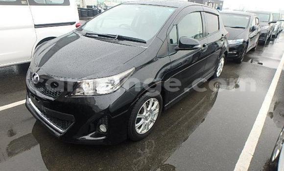 Acheter Occasion Voiture Toyota Vitz Noir à Walvis Bay, Namibie Acheter Occasion Voiture Toyota Vitz Noir à Walvis Bay, Namibie