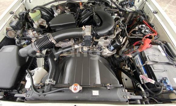 Acheter Occasion Voiture Toyota Land Cruiser Blanc à Windhoek, Namibie Acheter Occasion Voiture Toyota Land Cruiser Blanc à Windhoek, Namibie