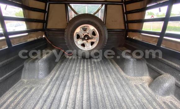 Acheter Occasion Voiture Toyota Land Cruiser Blanc à Windhoek, Namibie Acheter Occasion Voiture Toyota Land Cruiser Blanc à Windhoek, Namibie