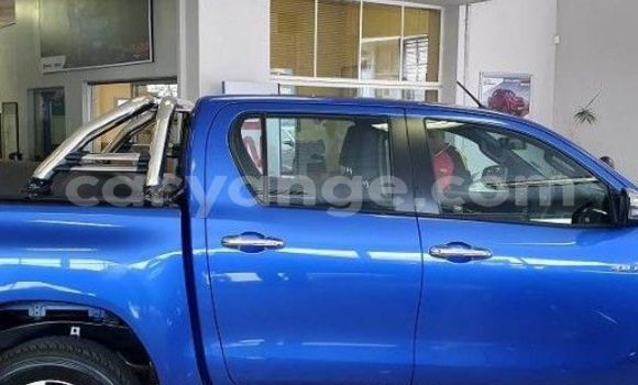 Buy Used Toyota Hilux Blue Car in Windhoek in Namibia