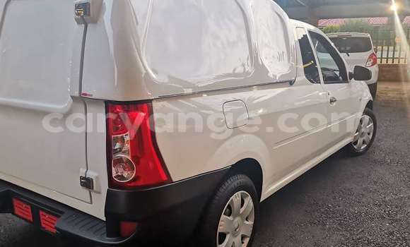 Acheter Occasion Voiture Nissan NV200 Blanc à Rundu, Namibie Acheter Occasion Voiture Nissan NV200 Blanc à Rundu, Namibie