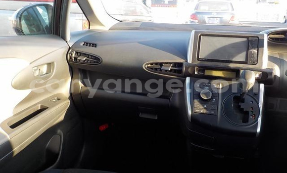 Acheter Occasion Voiture Toyota Wish Autre à Walvis Bay, Namibie Acheter Occasion Voiture Toyota Wish Autre à Walvis Bay, Namibie