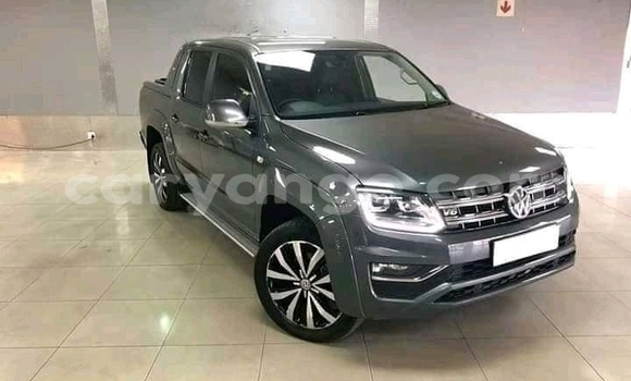 Buy Used Volkswagen Amarok Beige Car in Karasburg in Karas Buy Used Volkswagen Amarok Beige Car in Karasburg in Karas