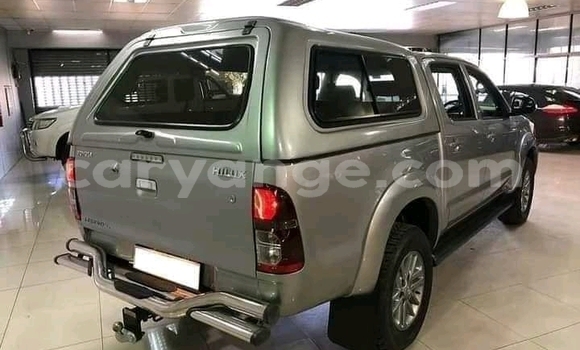 Buy Used Toyota Hilux Silver Car in Windhoek in Namibia Buy Used Toyota Hilux Silver Car in Windhoek in Namibia