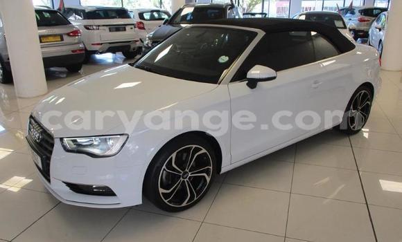 Acheter Occasion Voiture Audi A3 Blanc à Walvis Bay, Namibie Acheter Occasion Voiture Audi A3 Blanc à Walvis Bay, Namibie