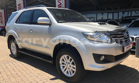 Acheter Occasion Voiture Toyota 4Runner Gris à Henties Bay, Erongo Acheter Occasion Voiture Toyota 4Runner Gris à Henties Bay, Erongo