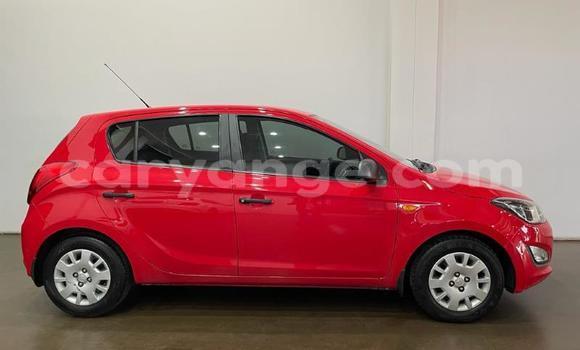 Acheter Occasion Voiture Hyundai I20 Rouge à Windhoek, Namibie Acheter Occasion Voiture Hyundai I20 Rouge à Windhoek, Namibie