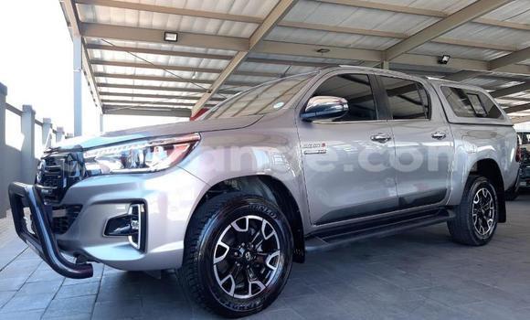 Acheter Occasion Voiture Toyota Hilux Gris à Karasburg, Karas Acheter Occasion Voiture Toyota Hilux Gris à Karasburg, Karas