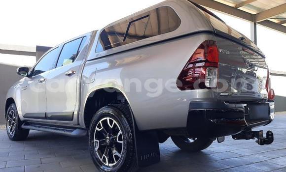 Acheter Occasion Voiture Toyota Hilux Gris à Karasburg, Karas Acheter Occasion Voiture Toyota Hilux Gris à Karasburg, Karas