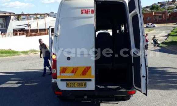 Acheter Occasion Voiture Volkswagen Transporter Blanc à Windhoek, Namibie Acheter Occasion Voiture Volkswagen Transporter Blanc à Windhoek, Namibie