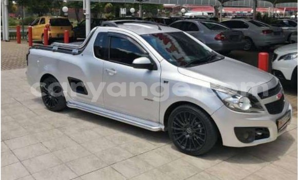 Buy Used Chevlolet Spin Silver Car in Windhoek in Namibia