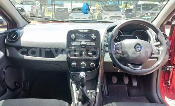 Acheter Occasion Voiture Renault Clio Rouge à Rundu, Namibie Acheter Occasion Voiture Renault Clio Rouge à Rundu, Namibie
