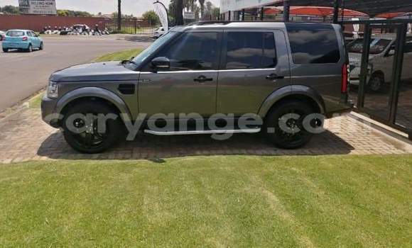 Acheter Occasion Voiture Land Rover Discovery Gris à Luderitz, Karas Acheter Occasion Voiture Land Rover Discovery Gris à Luderitz, Karas