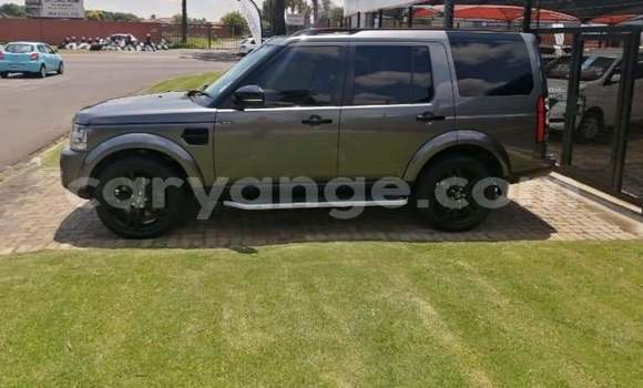 Acheter Occasion Voiture Land Rover Discovery Gris à Luderitz, Karas Acheter Occasion Voiture Land Rover Discovery Gris à Luderitz, Karas