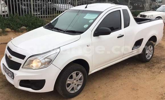Acheter Occasion Voiture Chevrolet Corsa Blanc à Grootfontein, Namibie Acheter Occasion Voiture Chevrolet Corsa Blanc à Grootfontein, Namibie