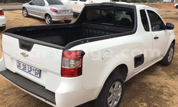 Acheter Occasion Voiture Chevrolet Corsa Blanc à Grootfontein, Namibie Acheter Occasion Voiture Chevrolet Corsa Blanc à Grootfontein, Namibie
