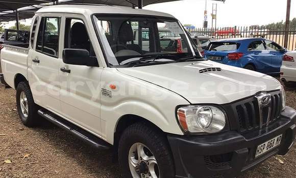 Acheter Occasion Voiture Mahindra Scorpio Blanc à Henties Bay, Erongo
