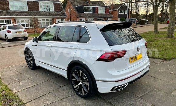 Buy Used Volkswagen Tiguan White Car in Windhoek in Namibia Buy Used Volkswagen Tiguan White Car in Windhoek in Namibia