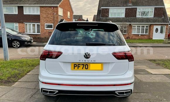 Buy Used Volkswagen Tiguan White Car in Windhoek in Namibia Buy Used Volkswagen Tiguan White Car in Windhoek in Namibia