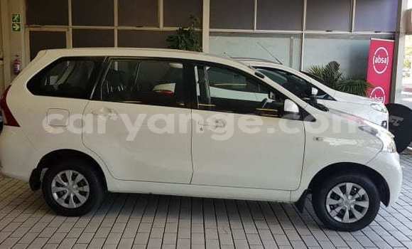 Buy Used Toyota Avanza White Car in Gobabis in Omaheke Buy Used Toyota Avanza White Car in Gobabis in Omaheke