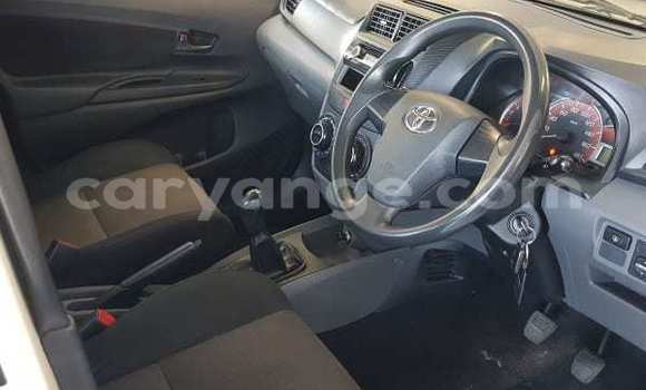 Buy Used Toyota Avanza White Car in Gobabis in Omaheke Buy Used Toyota Avanza White Car in Gobabis in Omaheke
