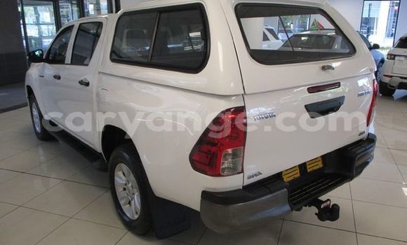 Buy Used Toyota Hilux White Car in Windhoek in Namibia Buy Used Toyota Hilux White Car in Windhoek in Namibia