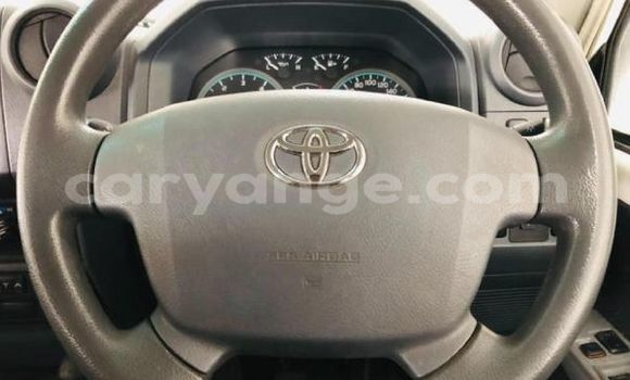 Buy Used Toyota Land Cruiser Beige Car in Windhoek in Namibia Buy Used Toyota Land Cruiser Beige Car in Windhoek in Namibia