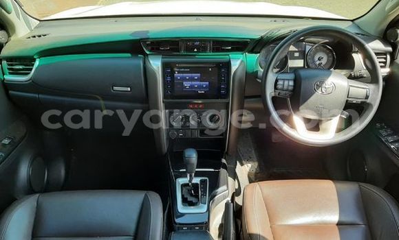 Buy Used Toyota Fortuner White Car in Windhoek in Namibia Buy Used Toyota Fortuner White Car in Windhoek in Namibia