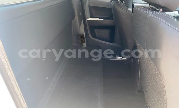 Acheter Occasion Voiture Isuzu KB Autre à Windhoek, Namibie Acheter Occasion Voiture Isuzu KB Autre à Windhoek, Namibie